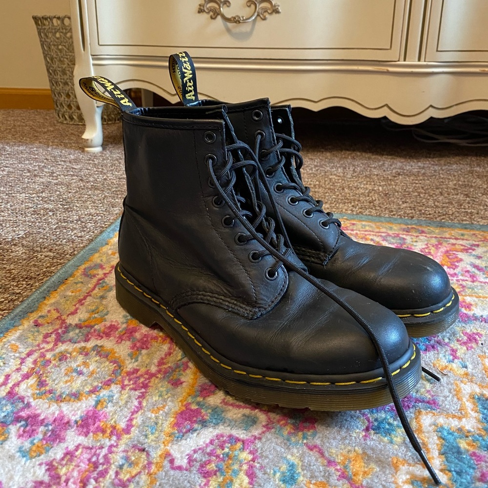 Black Dr. Martens Size 10 (42)